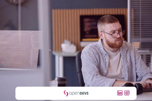 Agentic AI in Enterprise Projekten Senior Devs finden openDEVS